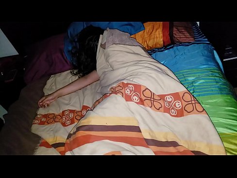 ❤️ Stepson berating a sua jovem madrasta enquanto ela dorme. Porno doméstico em porno pt.hentaibar.ru ❌️❤
