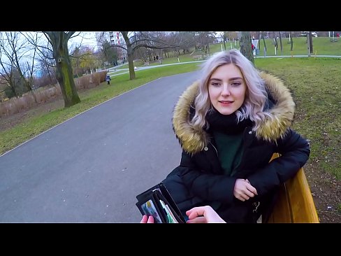 ❤️ Engole o esperma quente de um estranho por dinheiro - broche no parque por Eva Elfie Porno doméstico em porno pt.hentaibar.ru ❌️❤